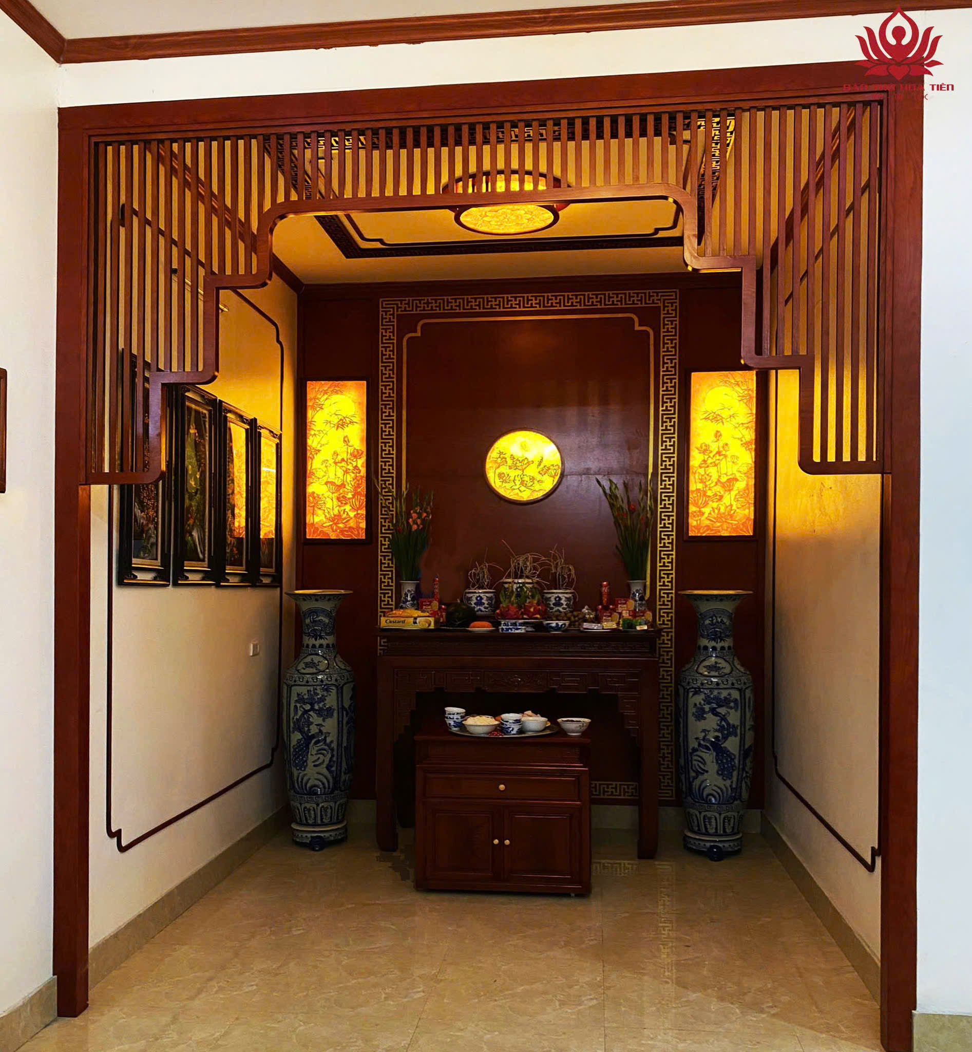 Bàn Thờ Hoa Tiên Mách Bạn Tầm Quan Trọng Của Kích Thước Và Hướng Đặt Bàn Thờ Trong Phong Thủy
